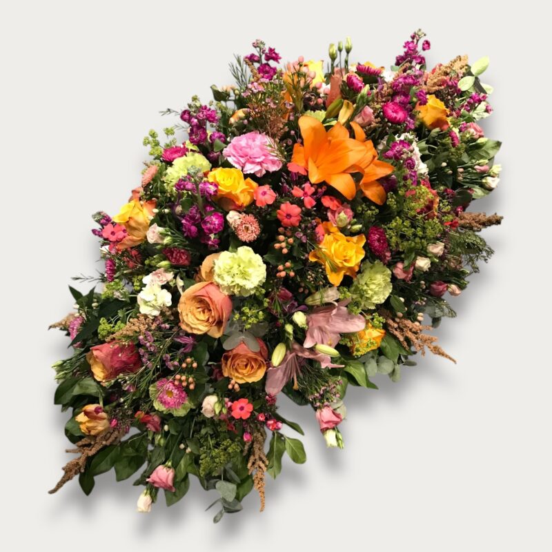 Spray, Coffin top arrangement size L